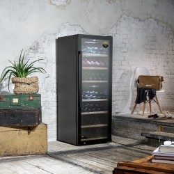Caso | Smart Wine Cooler | WineExclusive 126 | Energy efficiency class G | Free standing | Bottles capacity 126 bottles | Coolin